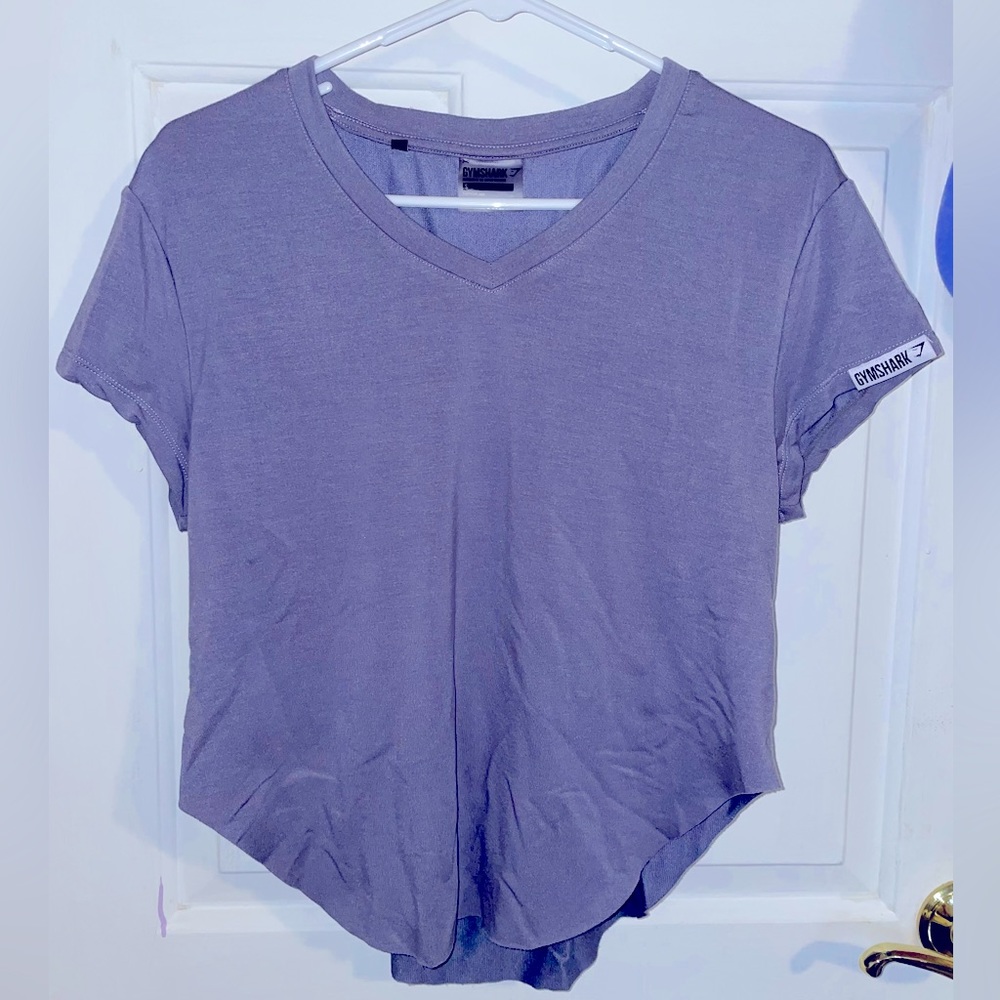 Gymshark Purple V-Neck T-Shirt Size Small